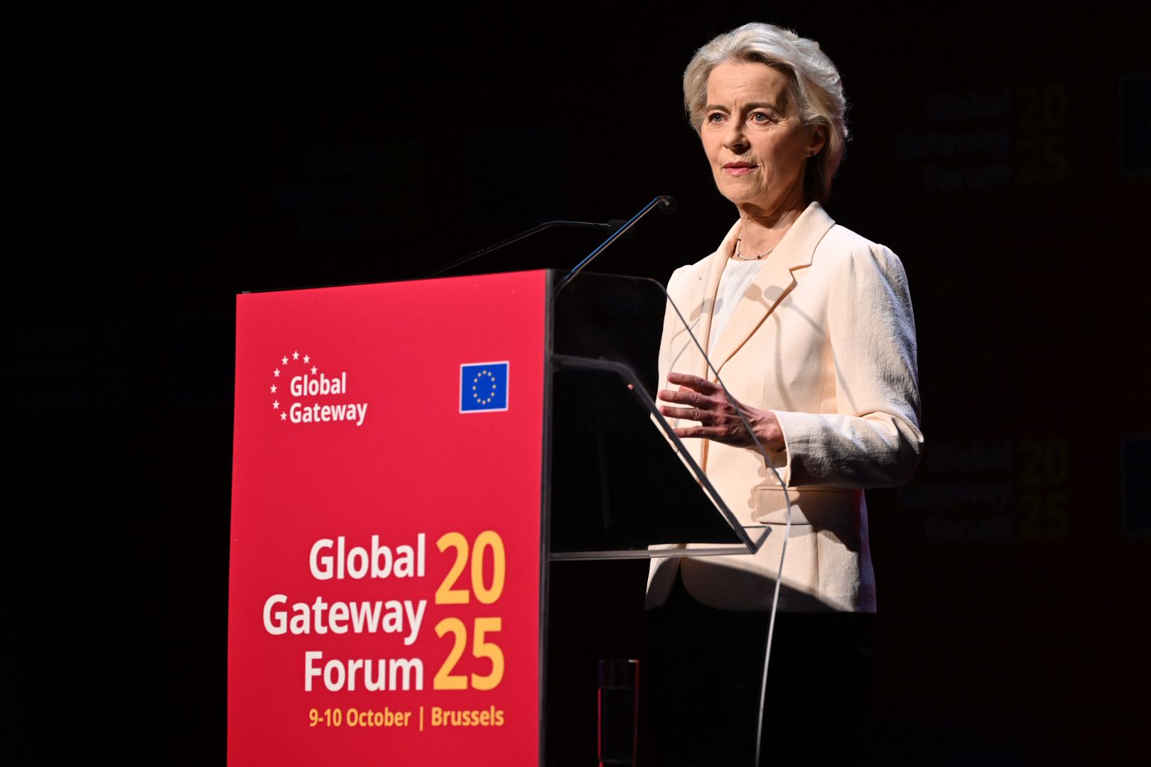 Bruxelles a accueilli le Global Gateway Forum 2025, où les chefs d’État et de gouvernement de l’UE et du monde entier ont discuté de projets nouveaux